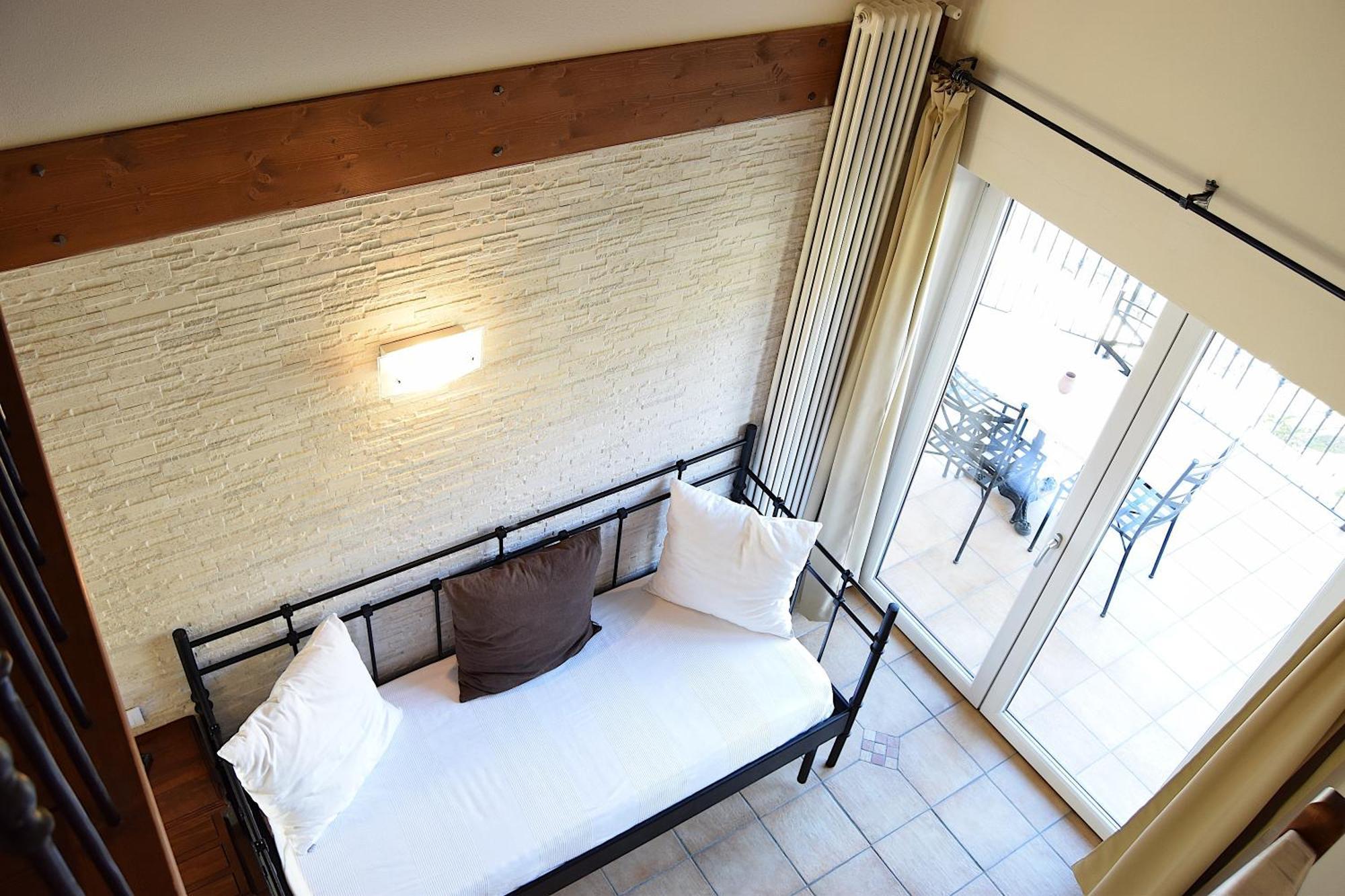 Residenza Le Due Torri Aparthotel Ρίβα ντελ Γκάρντα Εξωτερικό φωτογραφία