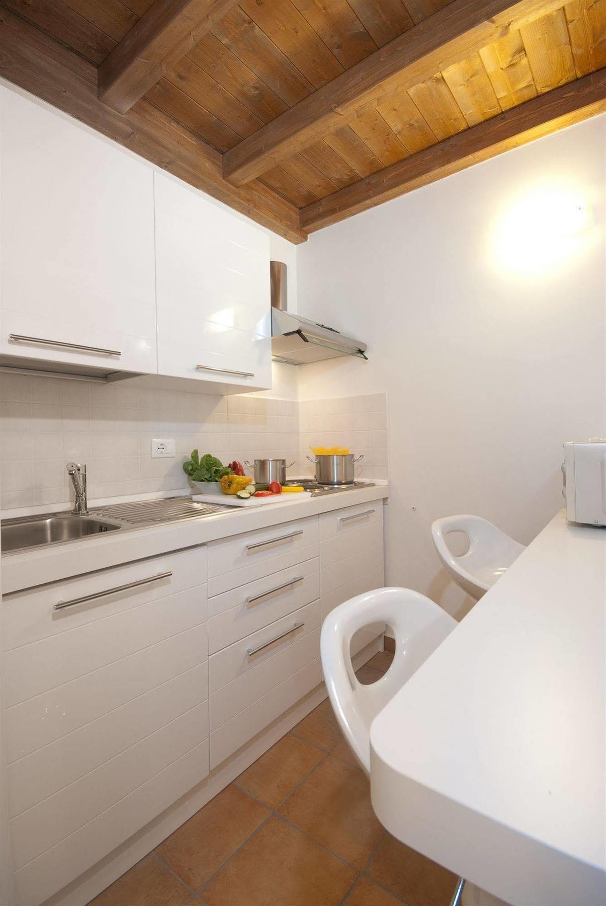 Residenza Le Due Torri Aparthotel Ρίβα ντελ Γκάρντα Εξωτερικό φωτογραφία